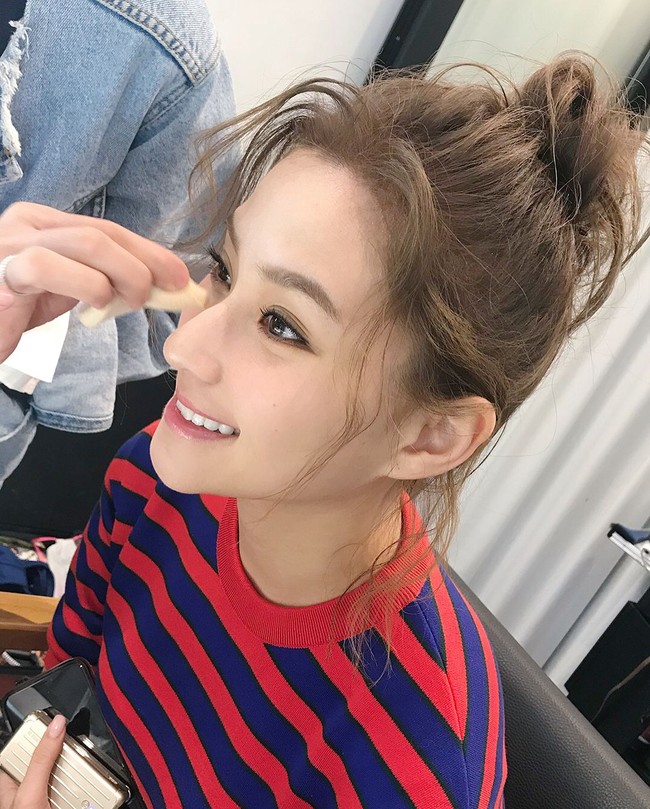 Wanita kelahiran 1991 ini pun cukup populer di Instagram. Laurinda memiliki 411 ribu lebih jumlah pengikut. Foto: Instagram @laurinda_ho