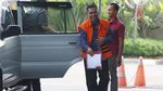 Diperiksa KPK, Ketua DPRD Kota Malang Dadah-dadah
