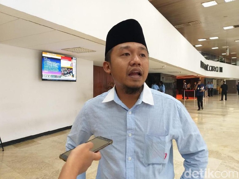 Samawi ke HNW: Tampang Ulama Apa Harus Seperti Dia? Samawi ke HNW: Tampang Ulama Apa Harus Seperti Dia?
