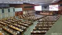Berdasarkan daftar hadir, sebanyak 497 dari 560 anggota dewan tak hadir (Foto: Marlinda Oktavia Erwanti/detikcom)