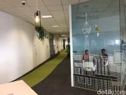 Berkeliling Kantor Terbesar Grab di Singapura