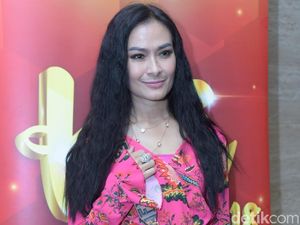 Diserang karena Usir Peserta Kontes Dangdut, Iis Dahlia Sebut Haters Kurang Piknik