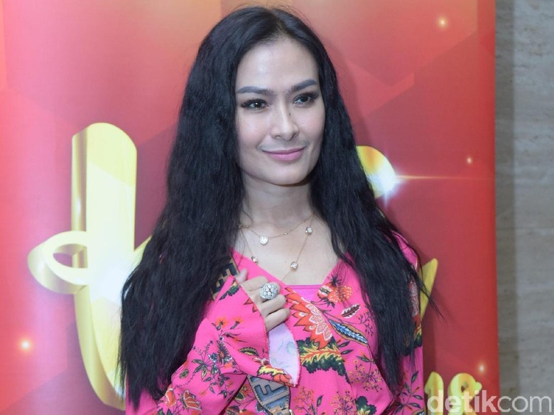 Counter Attack Fatin, Ini Klarifikasi Iis Dahlia Soal Audisi Penyanyi Dangdut Counter Attack Fatin, Ini Klarifikasi Iis Dahlia Soal Audisi Penyanyi Dangdut