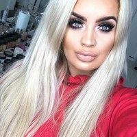 Jane pun melakukan make over besar-besaran pada tubuhnya. Mulai dari filler di sana-sini hingga implan bokong. Foto: dok. Instagram (@janepark)