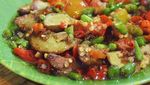 Makan Siang Mantap Pakai Jengkol Mercon dan Cabe Ijo yang Pedas