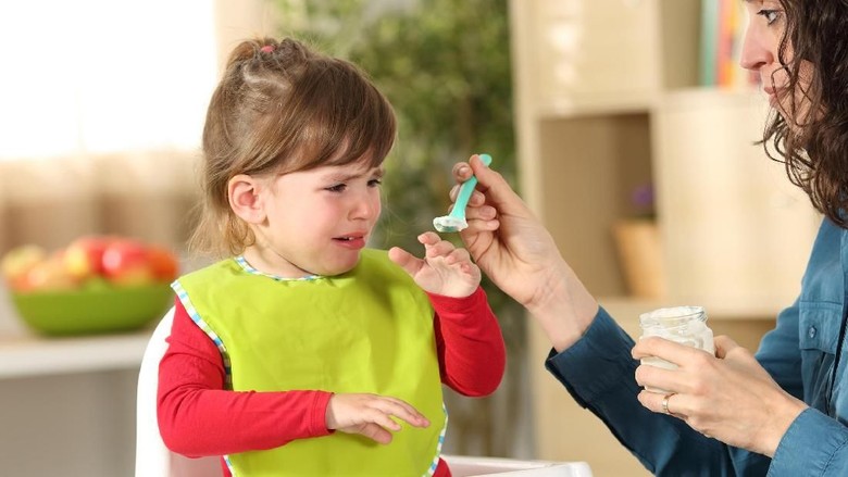 Ilustrasi anak susah makan/ Foto: thinkstock Ilustrasi anak susah makan/ Foto: thinkstock