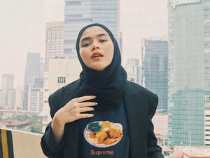 Gaya Khas Sivia Azizah, Tak Pernah Pakai Hijab Selain Warna Hitam