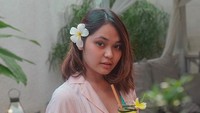  Ini Regina Poetiray yang dikabarkan mengantikan Momo di Geisha. Foto: Dok. Instagram/reginapoetiray