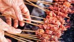 Pedas Menyengat! 10 Sate Rembiga Khas Lombok Pilihan Ini Dijamin Bikin Ngiler