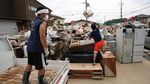Sampah di Jepang Menggunung Pasca Diterjang Banjir