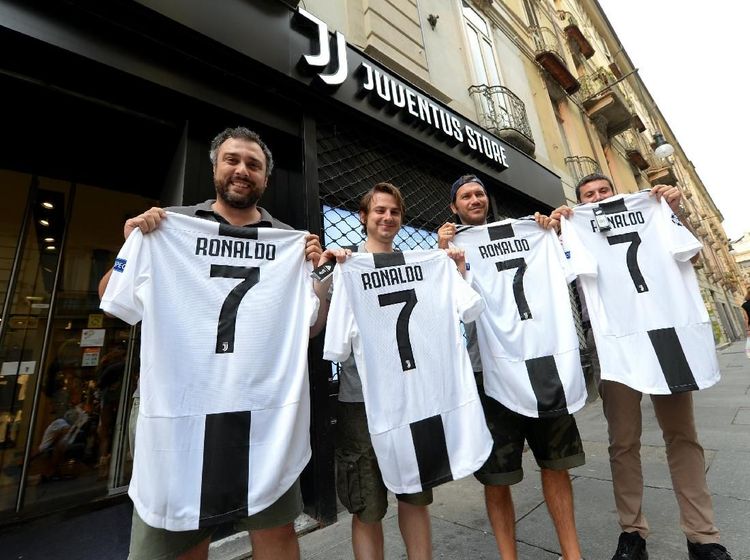 Cristiano Ronaldo dan Sosok Lain yang Pernah Pakai Nomor 7 Juventus