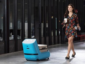 Maskapai KLM Punya Robot untuk Bantu Traveler di Bandara