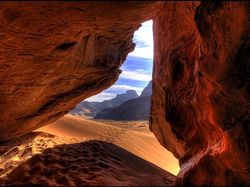 Deretan Gua Paling Menakjubkan di Dunia