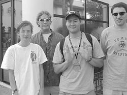 Tampang Para Pemuda Culun yang Kini Berduit Triliunan