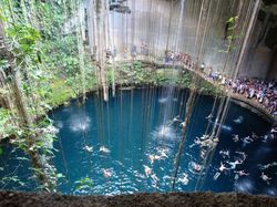 Deretan Gua Paling Menakjubkan di Dunia