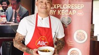 Kata Chef Aga, brongkos koyor paling rumit dibuat tapi rasanya juga istimewa. Tentunya karena dibuat dari paduan Kecap ABC. Foto: dok. Kecap ABC