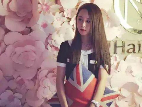 Kekasih Zhang, sebelum tragedi