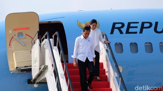 Jokowi Bagikan Sertifikat Tanah dan Tinjau LRT Palembang Hari Ini