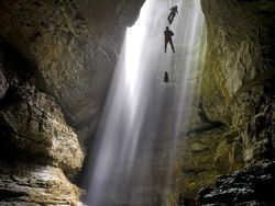 Deretan Gua Paling Menakjubkan di Dunia