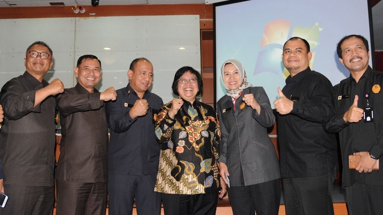Menteri LHK Ingin Publik Partisipasi Aktif Kelola Kekayaan Alam Menteri LHK Ingin Publik Partisipasi Aktif Kelola Kekayaan Alam