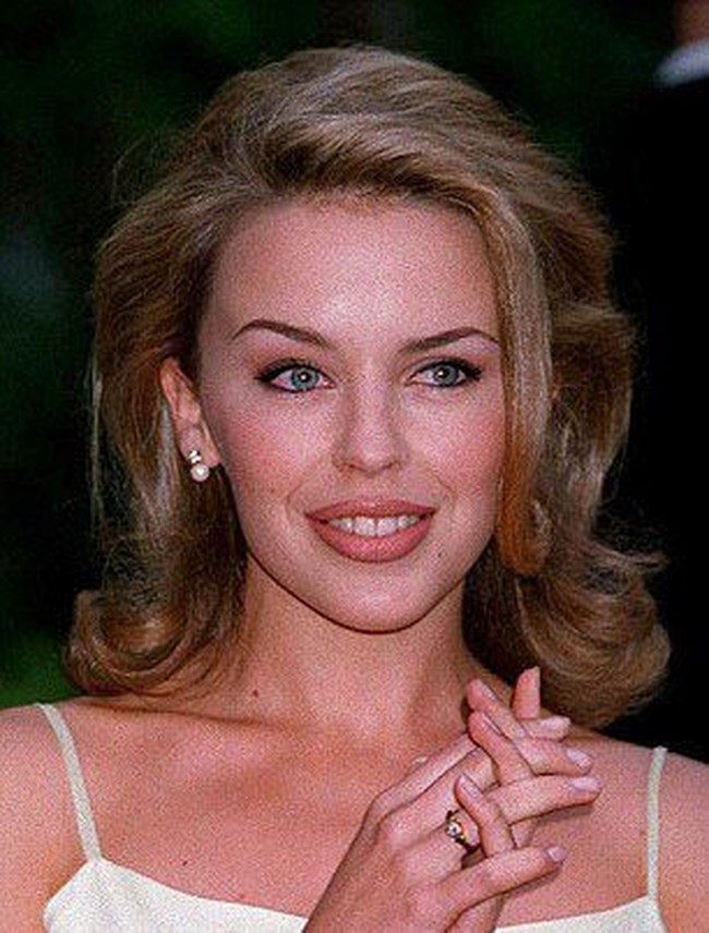 Inilah bukti Kylie Minogue tidak berubah. Foto ini diambil tahun 90-an saat usianya 25 tahun.  Foto: Istimewa