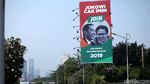 Baliho Jokowi-Cak Imin Mejeng di Gatsu
