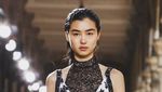 Potret Estelle Chen, Wanita Cantik Asal China yang Tak Sengaja Jadi Supermodel