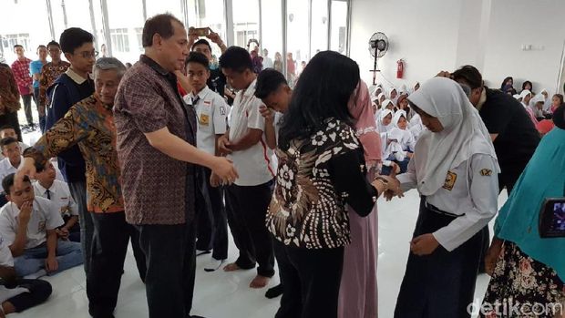Dari Anak Singkong, Murid SMA CT Arsa Ingin Jadi Orang Besar