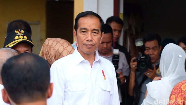 Jokowi: Jangan Bermimpi Raih Prestasi dengan Cara Instan! Jokowi: Jangan Bermimpi Raih Prestasi dengan Cara Instan!