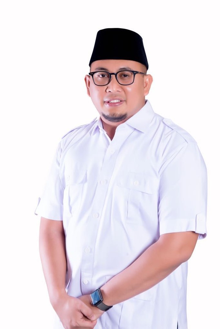 Gerindra: Mahar Rp 1 T Hoax, Jokowi Tak Punya Pendirian
