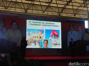 Bangun Transmart di Kupang, CT Dapat Penghargaan Pemprov NTT