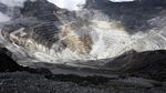 Kumpulan Foto Jadul Tambang Freeport di Papua
