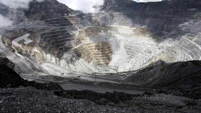 Perjanjian Divestasi Freeport Dikritik dan Dinilai Tak Mengikat