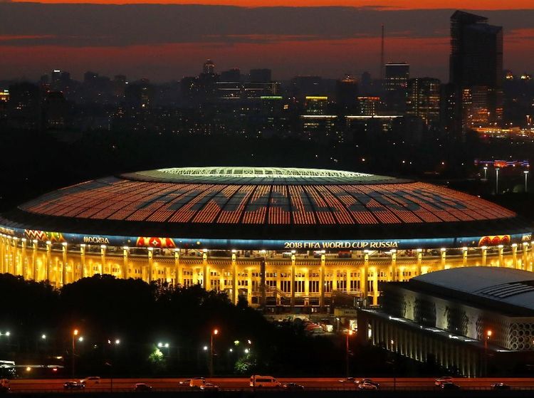 Kerennya Stadion Final Piala Dunia 2018 Saat Senja