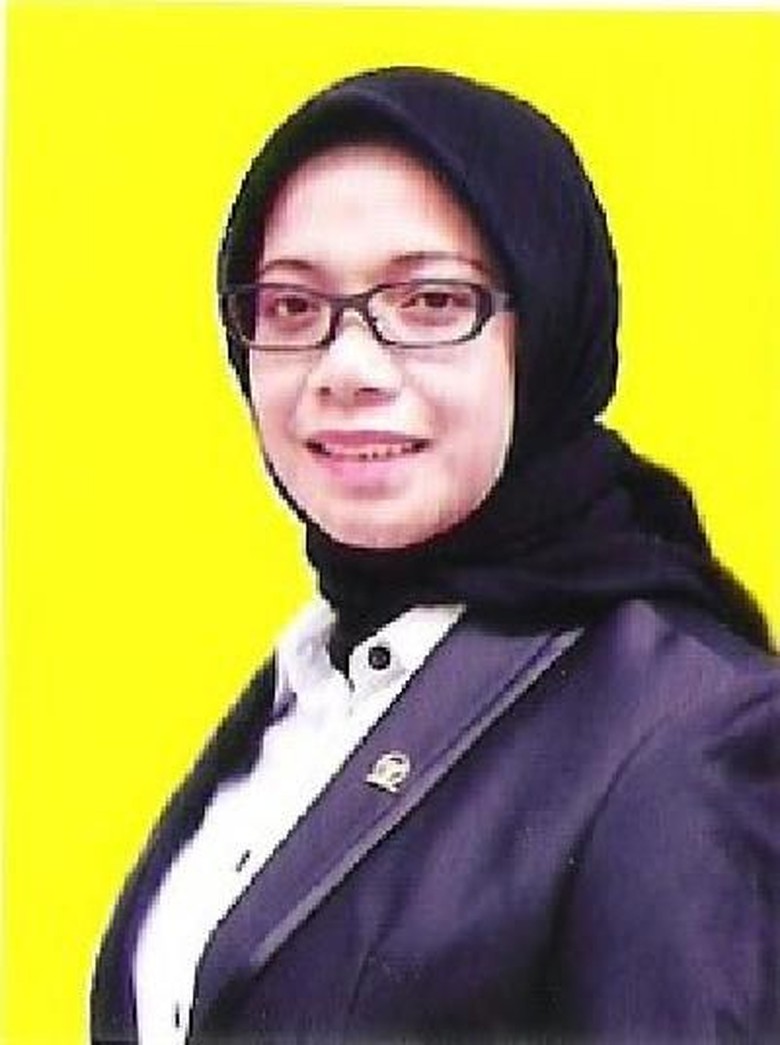 Profil Eni Saragih, Wakil Ketua Komisi VII DPR yang Ditangkap KPK Profil Eni Saragih, Wakil Ketua Komisi VII DPR yang Ditangkap KPK