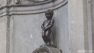 Foto: Manneken Pis vs Big Ben, Siapa Bakal Menang?