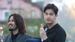 Ini 8 Aktor Tampan yang Doyan Makan Es Krim, Mana Favoritmu?