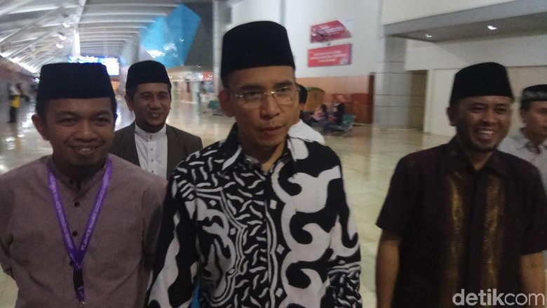 TGB: Sudah Lama Tak Bertemu Jokowi, Beliau Mungkin Mau ke NTB TGB: Sudah Lama Tak Bertemu Jokowi, Beliau Mungkin Mau ke NTB