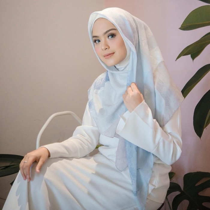 Vebby Palwinta
