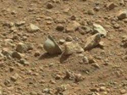 Berbagai Penampakan Misterius di Mars