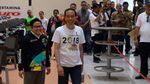 Momen Jokowi Kalahkan Cak Imin Saat Main Bowling di Jakabaring