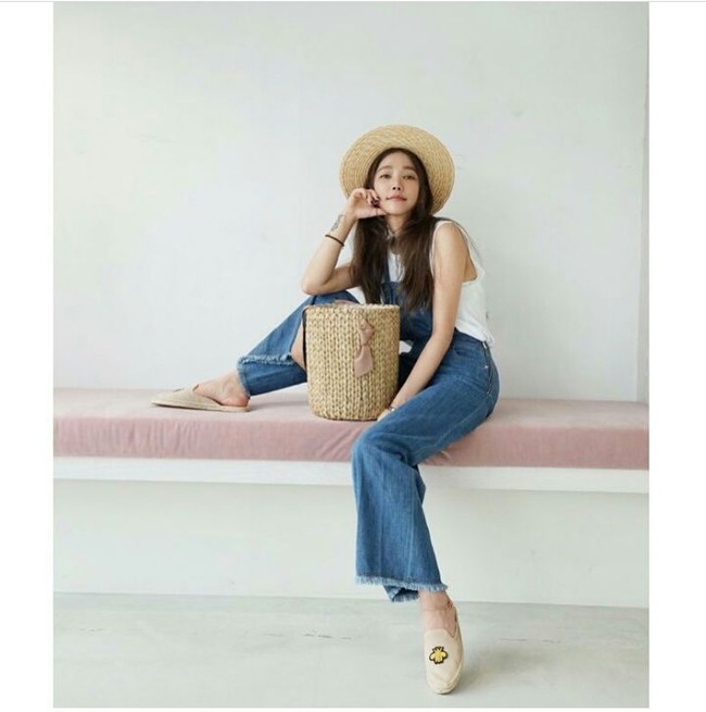 Dalam sebuah wawancara dengan media lokal Taiwan, Friday, Lure pun mengungkapkan rahasia sederhana menjaga kecantikan kulit dan wajahnya. Foto: Dok. Instagram Lure Hsu