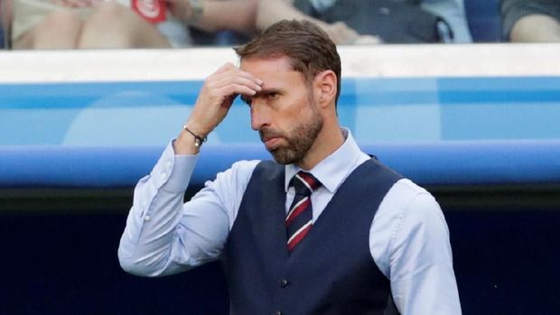 Gareth Southgate yang membawa timnas Inggris ke semifinal memiliki gaji di bawah Luis Milla.