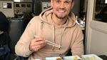 Siap Berlaga di Final Piala Dunia, Ini Gaya Nongkrong Bek Handal Kroasia, Dejan Lovren