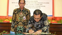 Melalui kerjasama ini Bank BRI mendukung Bank Jatim untuk memperdalam dan memperluas akses keuangan di Jawa Timur. Foto: dok. BRI