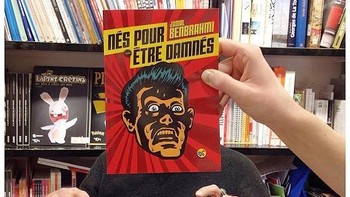 Tapi, kadang obyek foto dan sampul sudah terlihat alami dan tidak perlu banyak penyesuaian. Foto: Instagram @librairie_mollat