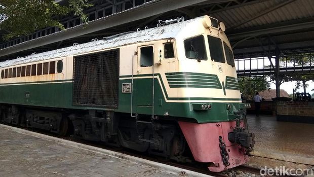 Mau Coba Naik Kereta Uap Bergerigi? Siapkan Uang Rp 15 Juta
