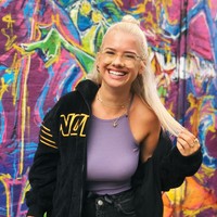 Meski aktif sebagai selebgram, Grace mengaku tetap fokus pada kuliahnya meski juga tetap eksis di Instagram. Foto: Instagram @gracefituk