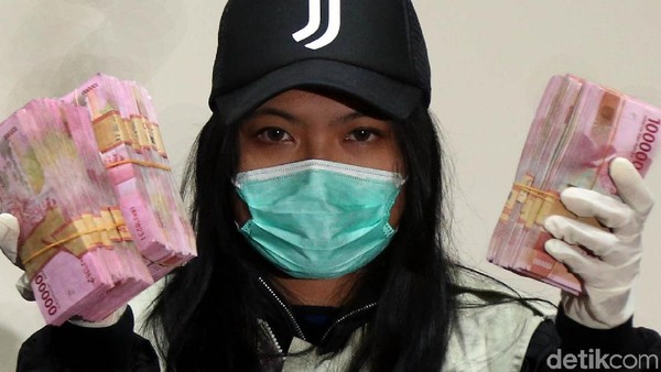 Ini Barbuk Uang Kasus Suap Eni Saragih