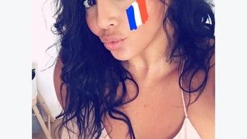 Sofia pilih Prancis nih. Foto: instagram.com/sofia0782. 